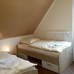 Holiday home With 4 Bedrooms *