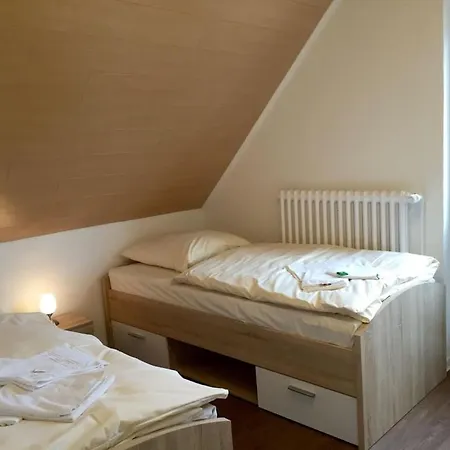 Сasa de vacaciones With 4 Bedrooms *