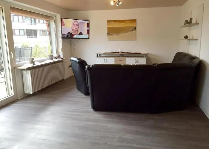 With 4 Bedrooms Kellenhusen