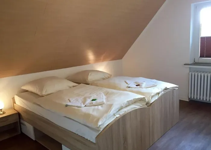With 4 Bedrooms * Kellenhusen